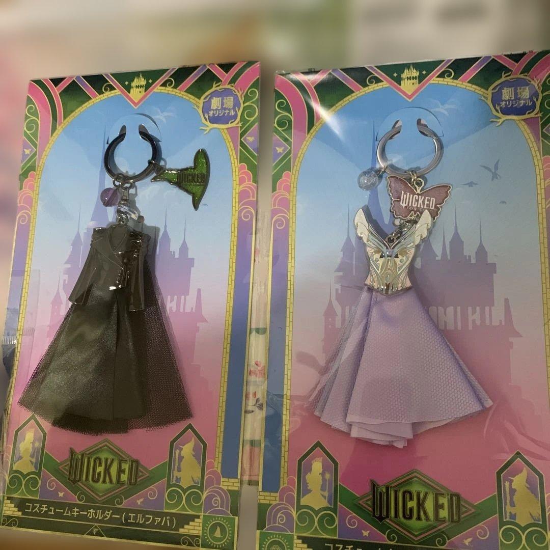 WICKED 永遠の約束　スカーフ　キーホルダー　ステッカーセット　新品未開封
