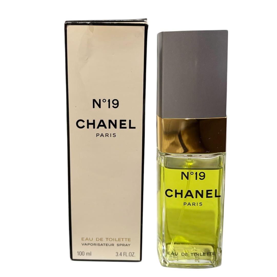 CHANEL シャネル N°19 EDT 100ml シャネル 香水 箱付 人気
