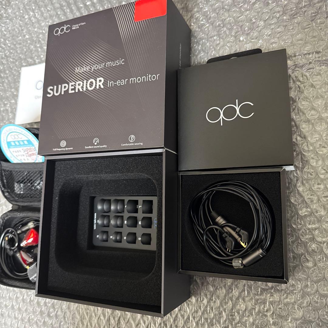 qdc SUPERIOR Vermilion Red ＋ バランス接続リケーブル