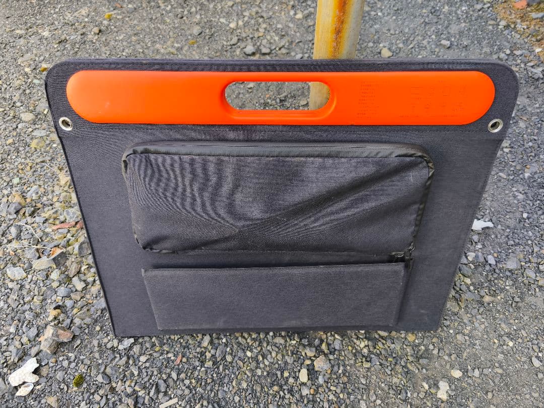 週末特価Jackery SolarSaga 60W ソーラーパネル（ジャンク）