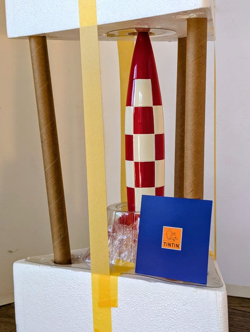 美術館級美品〈タンタンの冒険フィギュアロケット『めざすは月』約42cm〉