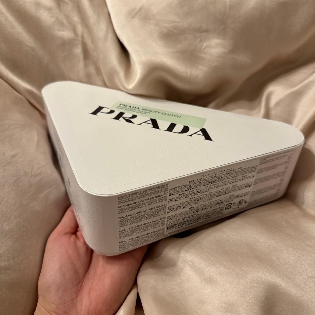 口紅 PRADA beauty clutch