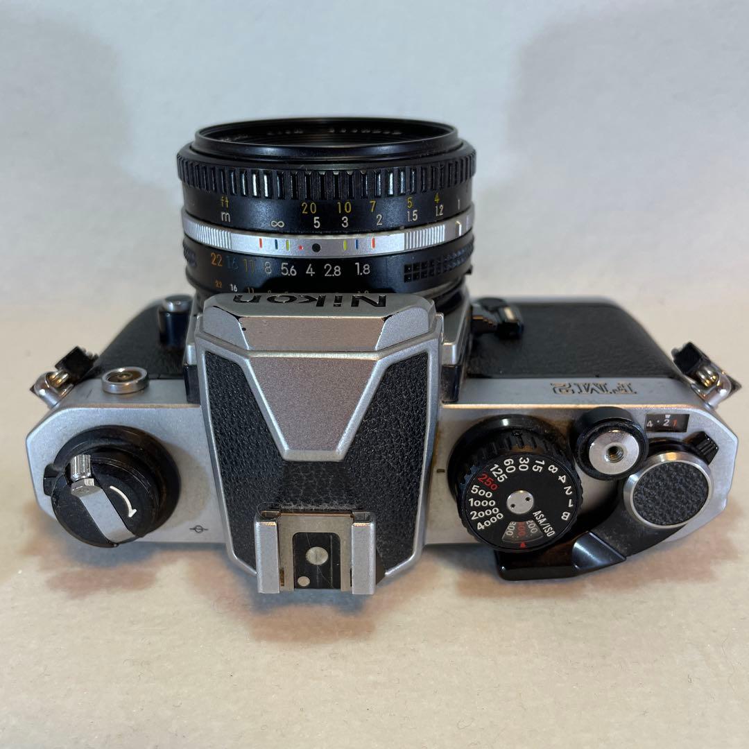 Nikon FM2シルバー［50mm単焦点レンズ付き］ フィルムカメラ