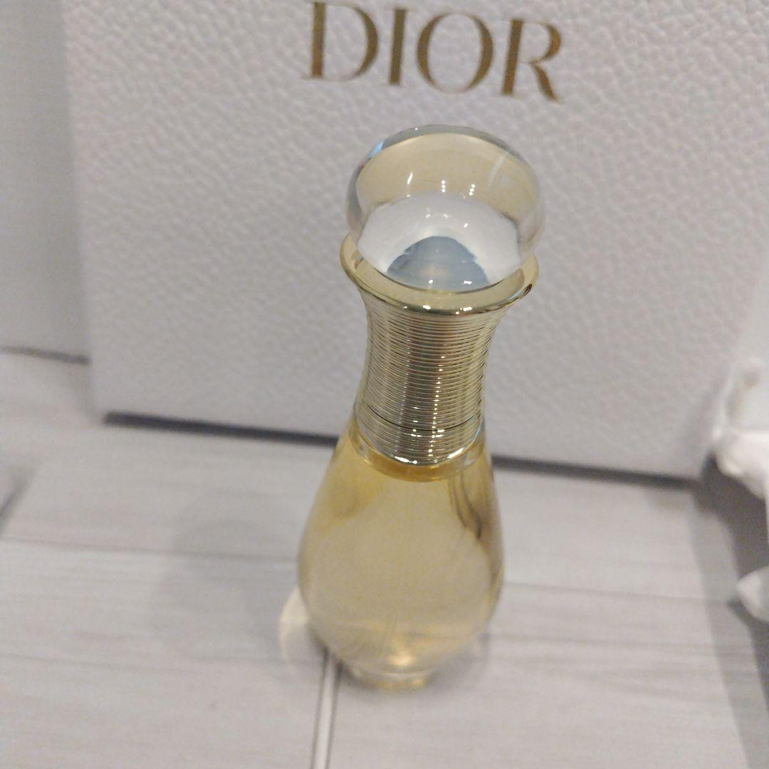Diorジャドールヘアミスト現品40mlと黒いピンのヘアブラシがセット