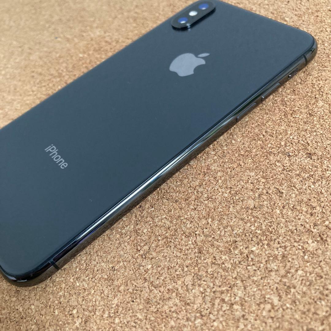 4084 極美品新品級☆電池新品☆iPhoneX 64GB SIMフリー☆