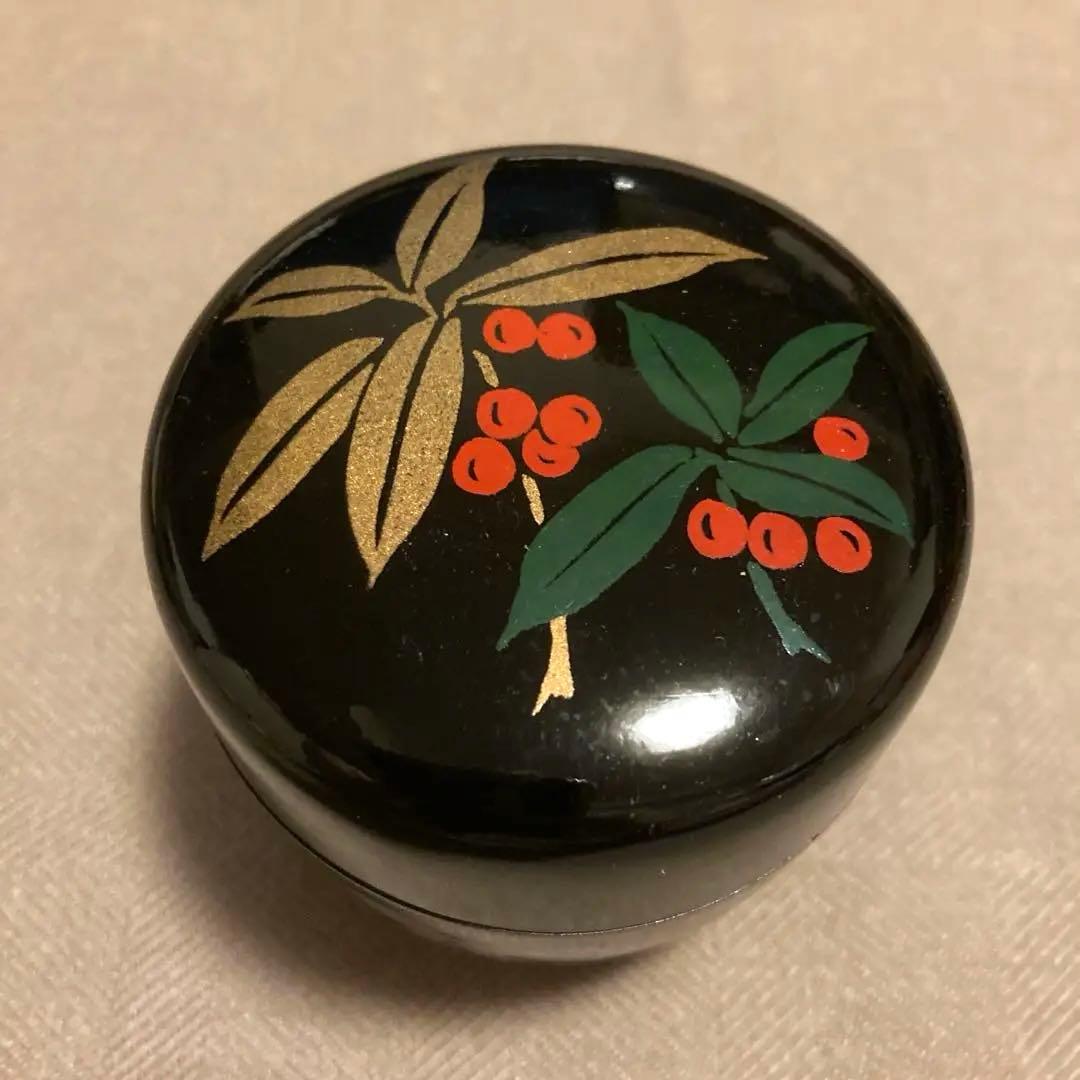 棗 なつめ　茶入れ　黒 茶道具　南天　蒔絵