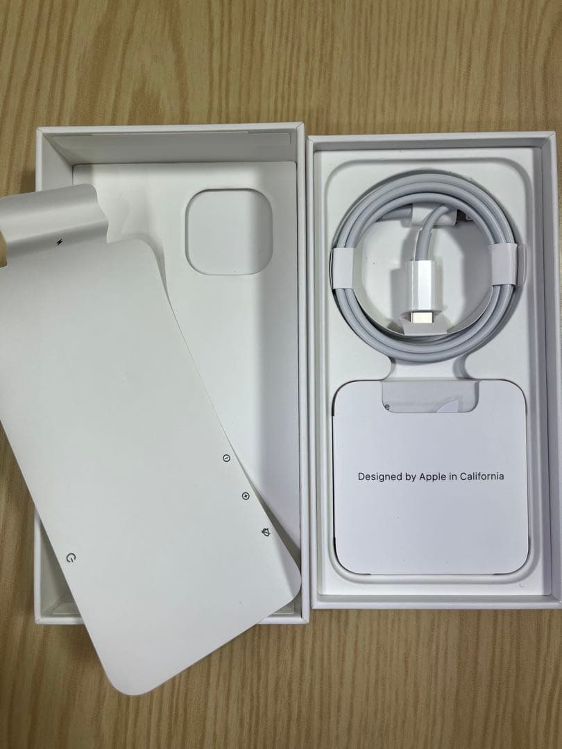 iPhone 13 mini 本体 ブルー