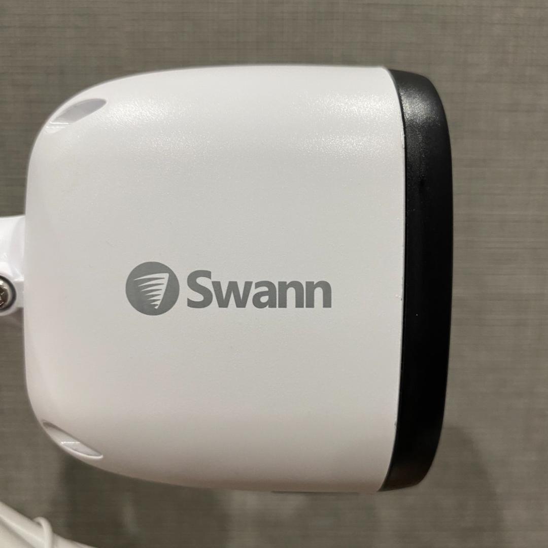 【新品未使用】防犯カメラSwann スワンセキュリティ PRO-4KWLB×4