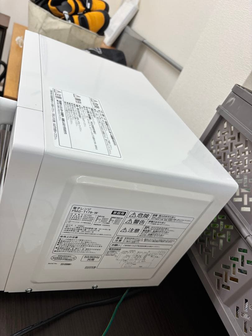 女性オーナー！美品アイリスオーヤマ 電子レンジ PMG-T179-w23年製