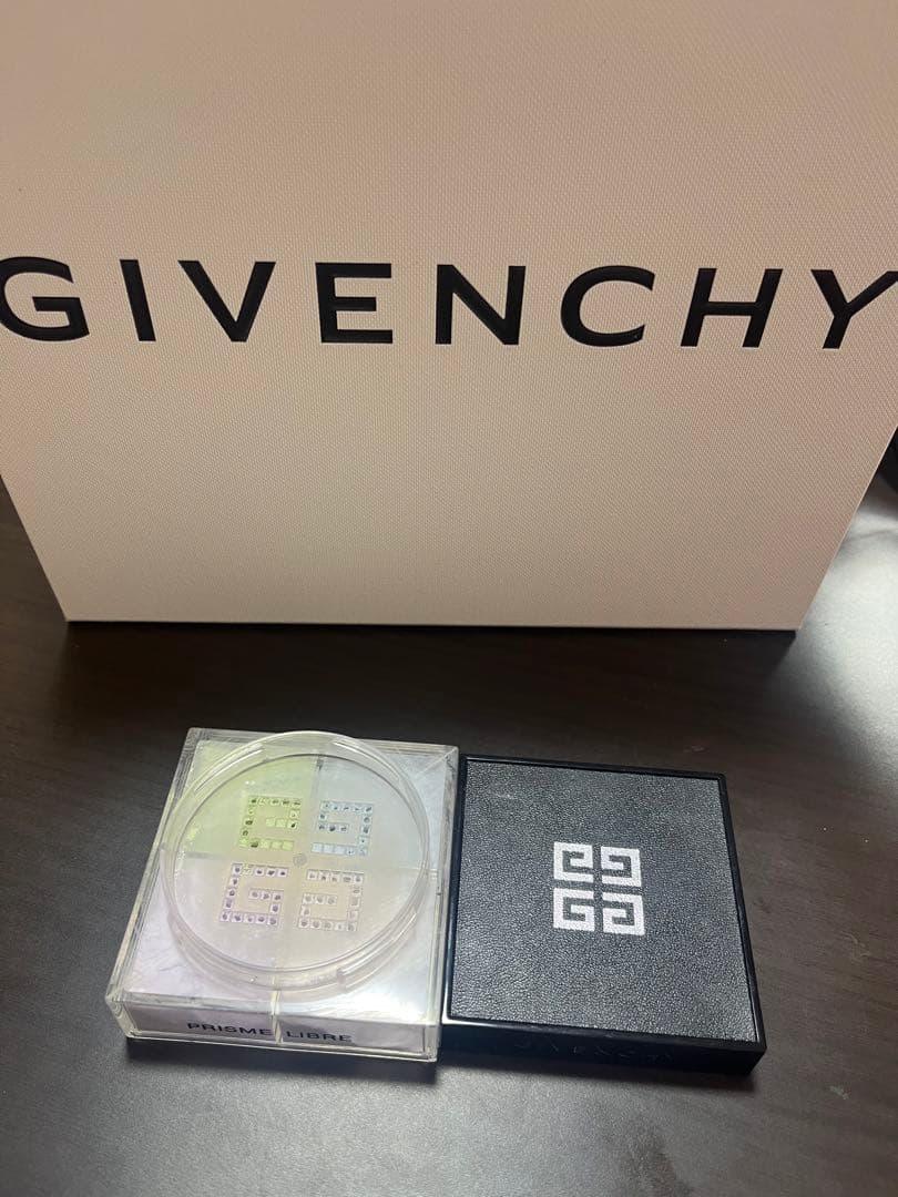 GIVENCHY PRISME LIBRE パウダー01 【3g】x4最大サイズ