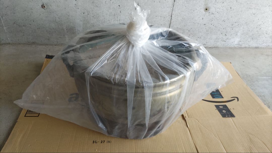 火鉢　昭和　木製台座　灰付き