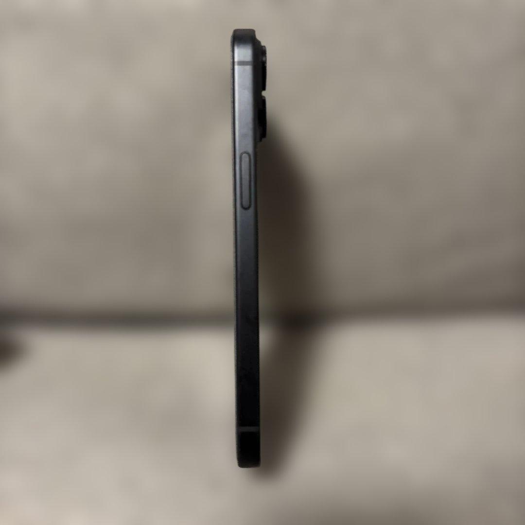 iPhone15 128GB ブラック　SIMフリー