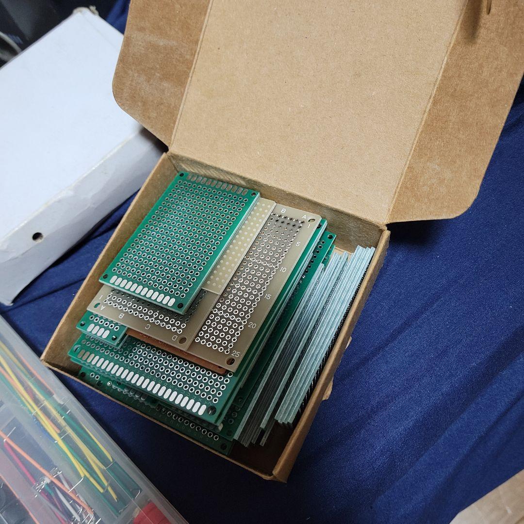 Arduino 電子工作キットと書籍