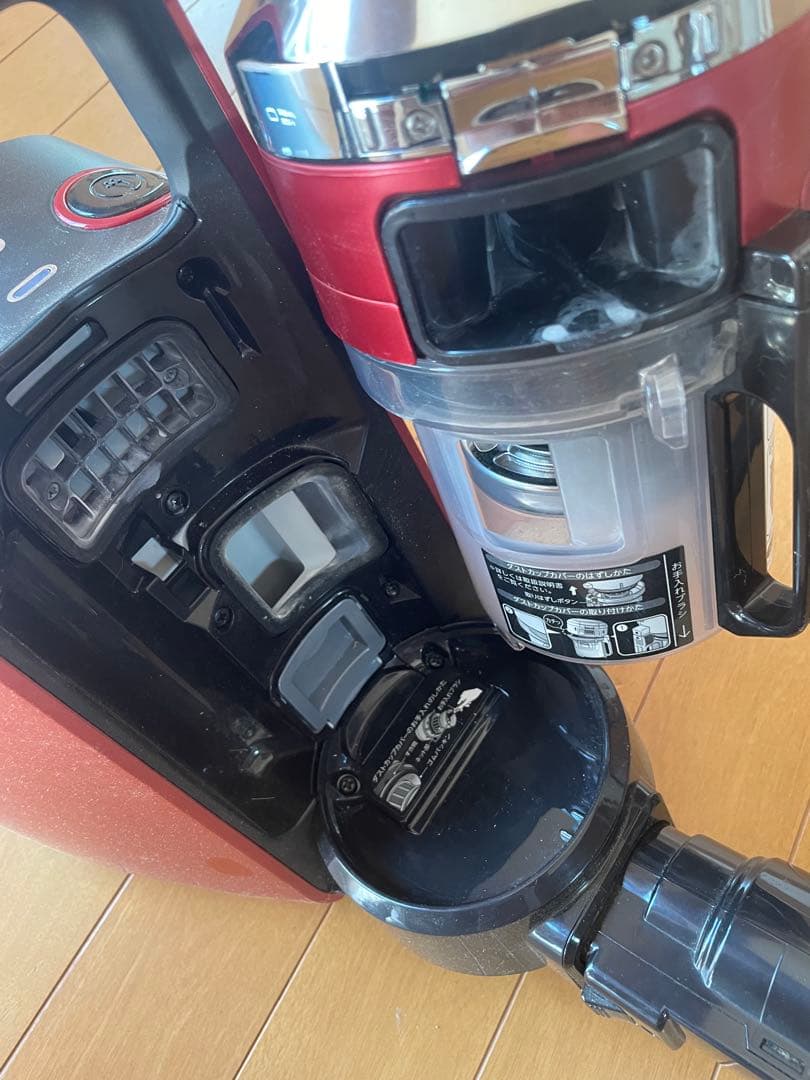【美品】TOSHIBA 掃除機 VC-JS4000 赤 サイクロン掃除機