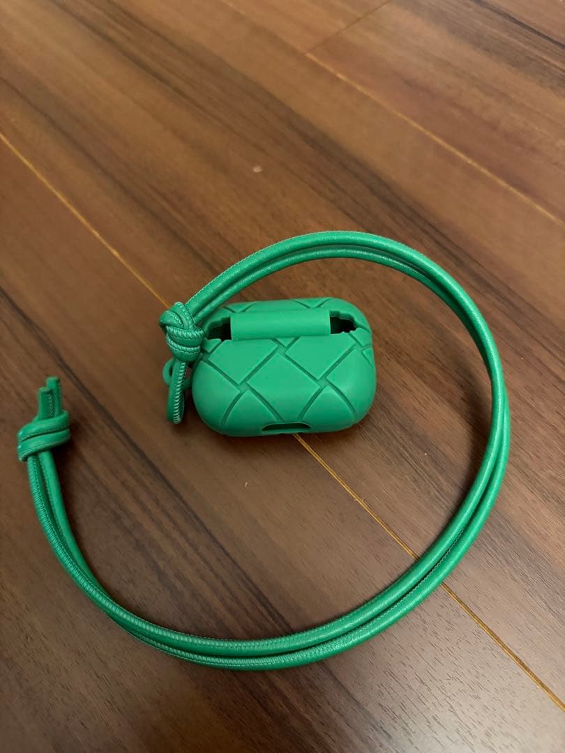 美品✨BOTTEGA VENETA AirPodsケース シリコンラバー