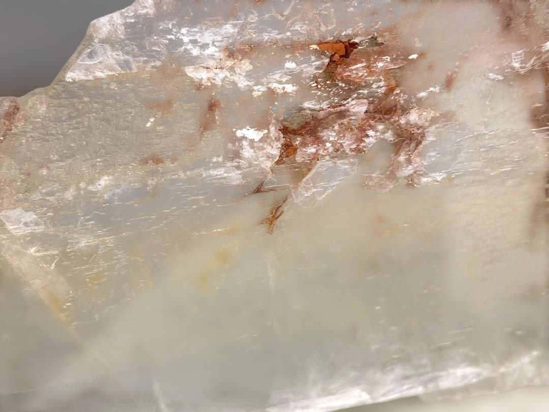 T1042-2セレナイト原石ライモナイト共生ザンビア産虹入り天然石レア鉱物　浄化