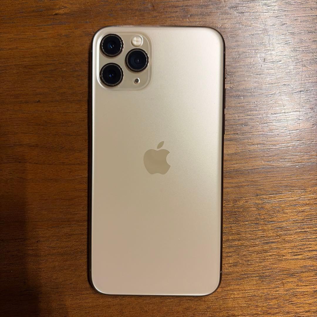 iPhone11Pro 本体　ゴールド