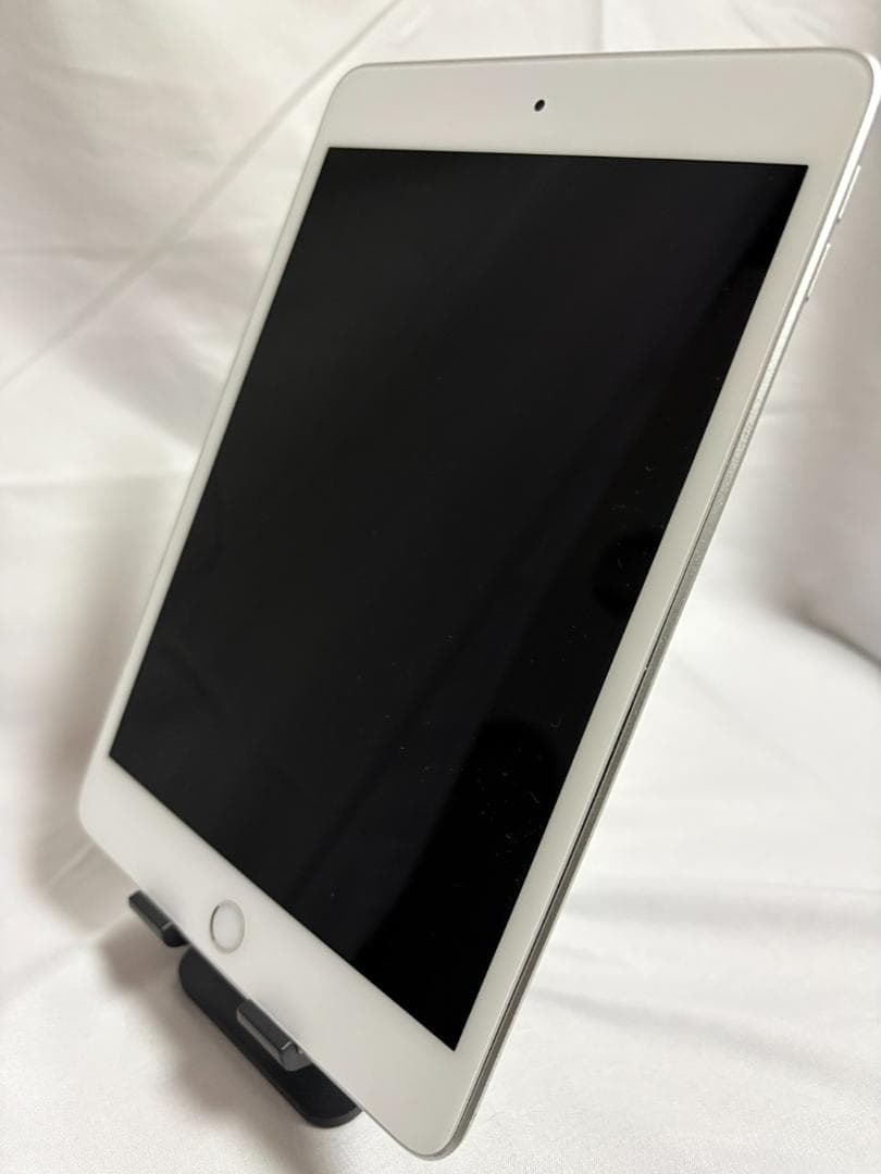【良品】iPad mini5 Wi-Fi版 64GB シルバー