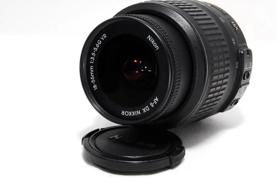 ショット数わずか8570回 Nikon D3000 スマホ転送OK 手ぶれ補正