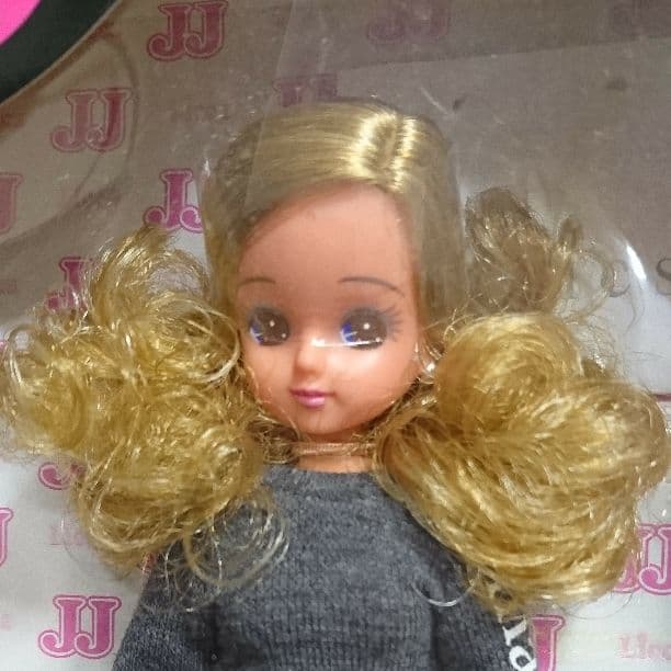 名古屋嬢JJ リカちゃん mancs      希少未開封品