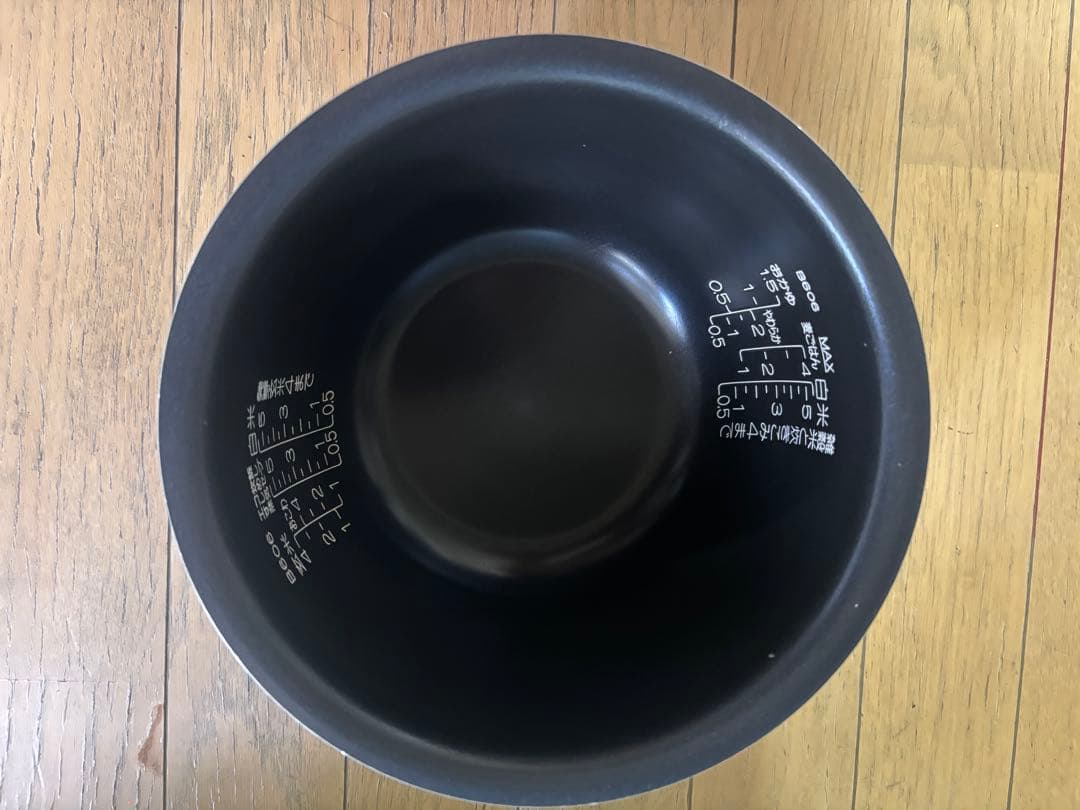 象印 極め炊き 圧力IH炊飯ジャーNW-JE10 -2022年製