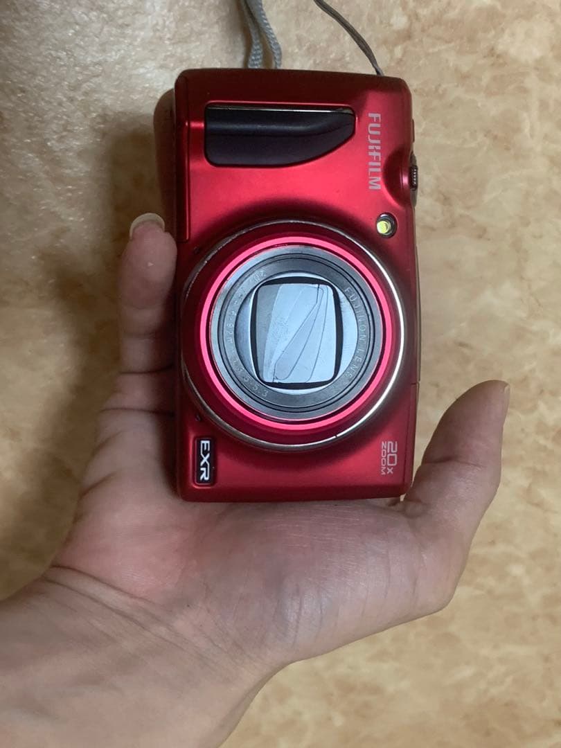Fujifilm 900EXR コンパクトデジタルカメラ レッド