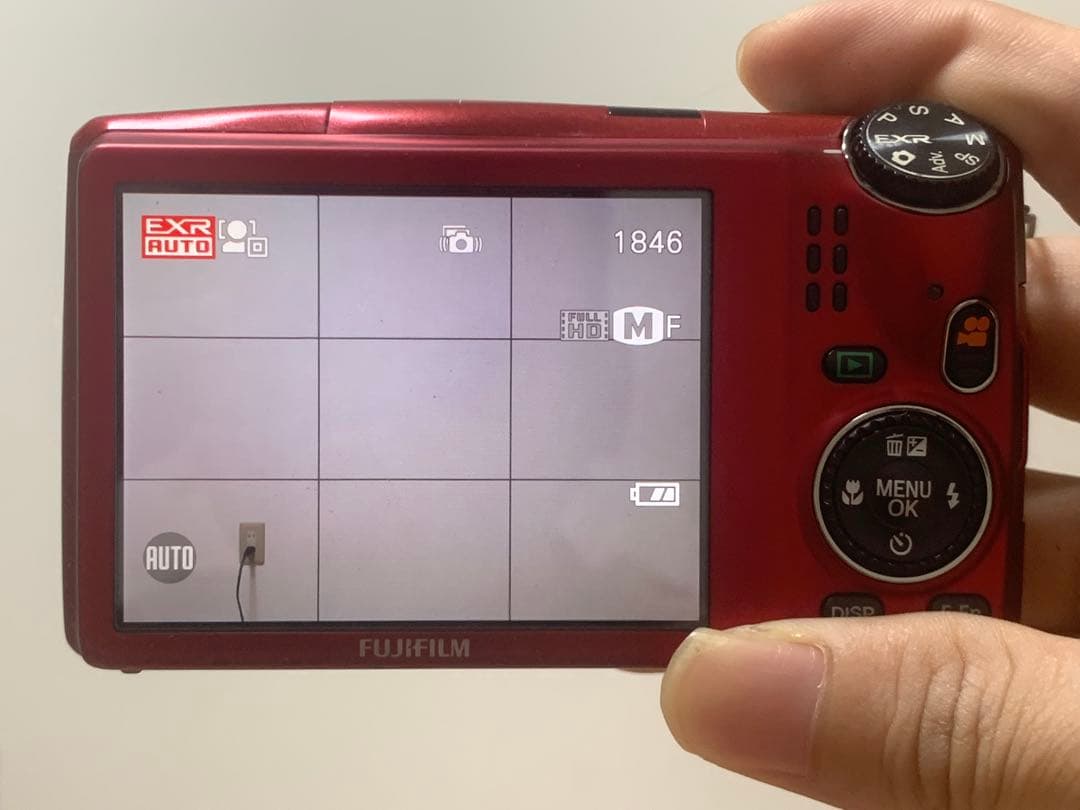 Fujifilm 900EXR コンパクトデジタルカメラ レッド