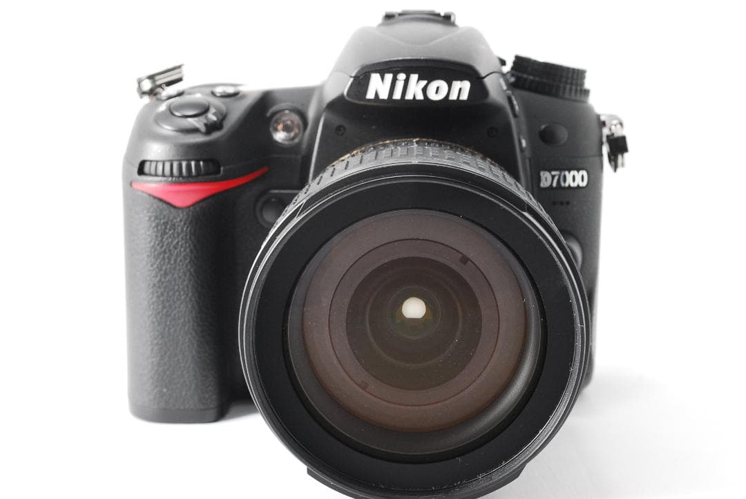 美品 Nikon D7000 ダブルズームセット ショット数極少 望遠 一眼レフ