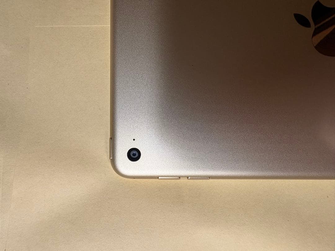 超美品iPad mini4 16GB wifi