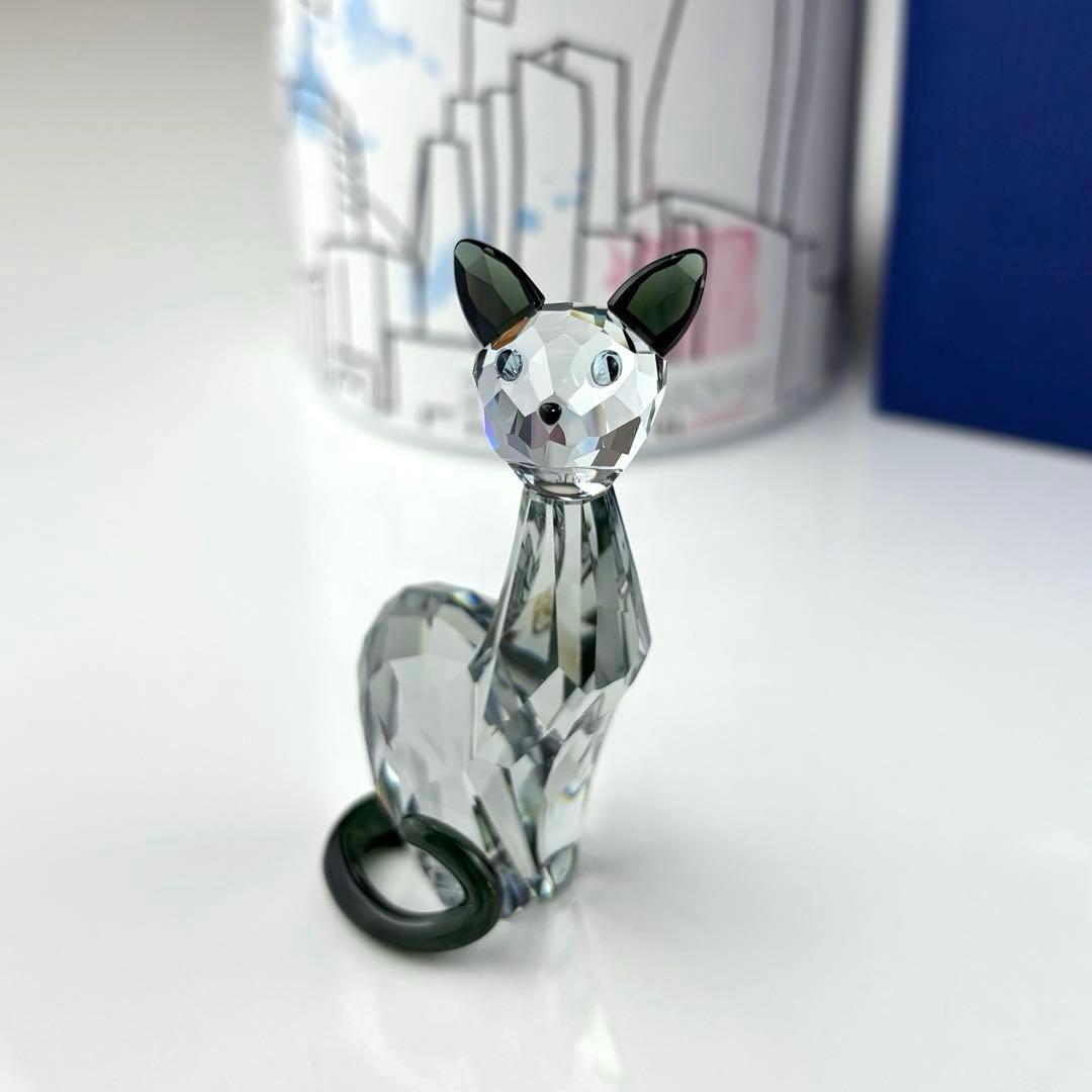 スワロフスキー　ラブロッツ　猫