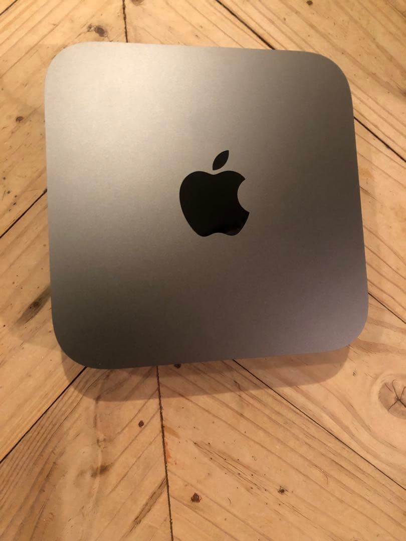 Mac ミニ　2018