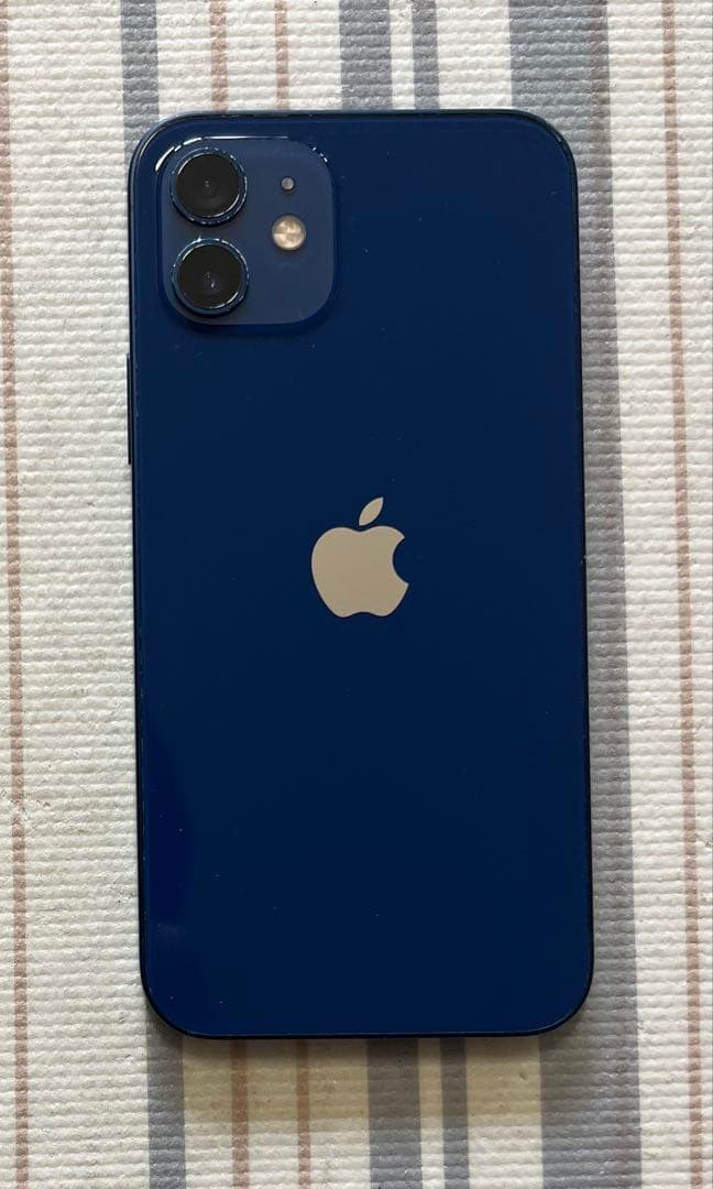 【イチゴ】iPhone 12 64GB ブルー 国内版SIMフリー