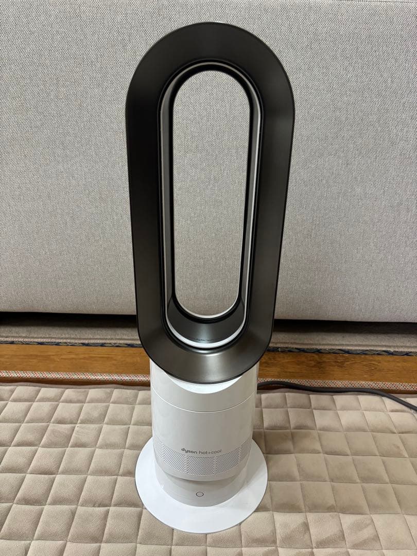 ファンヒーター Dyson hot+cool am09