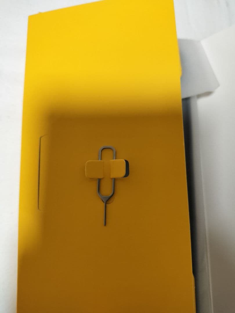 【ほぼ新品】POCO F7 シルバー　12GB　256GB 日本版