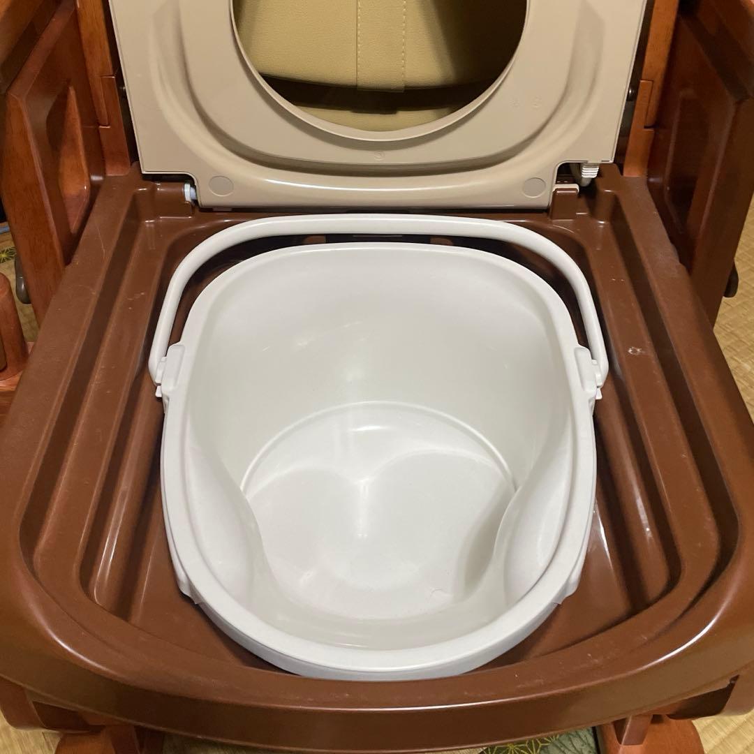 安寿 家具調トイレセレクトR はねあげ 暖房便座 未使用品