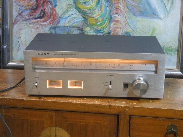 ★SＯＮＹ　ＡＭ/ＦＭステレオチューナー,ST-11。動作良好メーター動かず