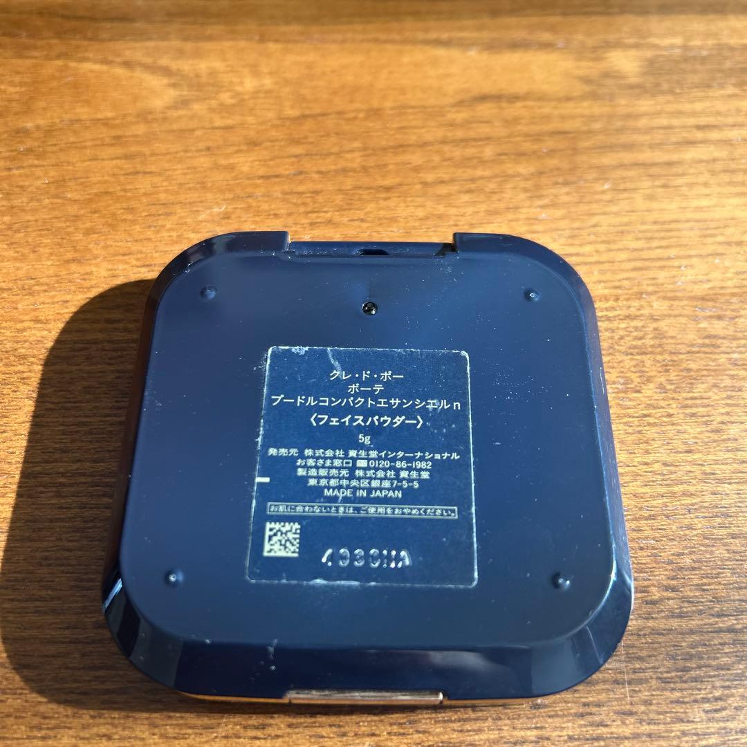 クレ・ド・ポー ボーテ プードルコンパクトエサンシエルn フェイスパウダー 5g