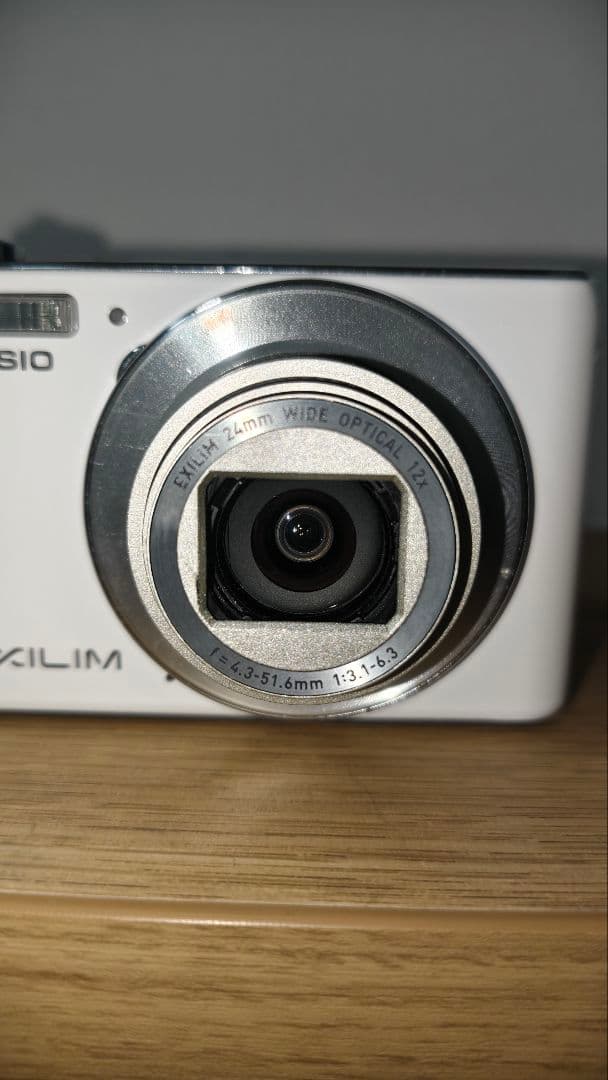 【4/5まで値下げ】【動作確認済】CASIO EXILIM EX-ZS240