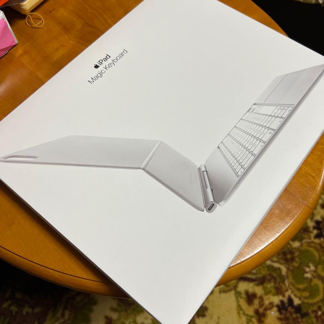 Apple iPad13インチ Magic Keyboard 本体