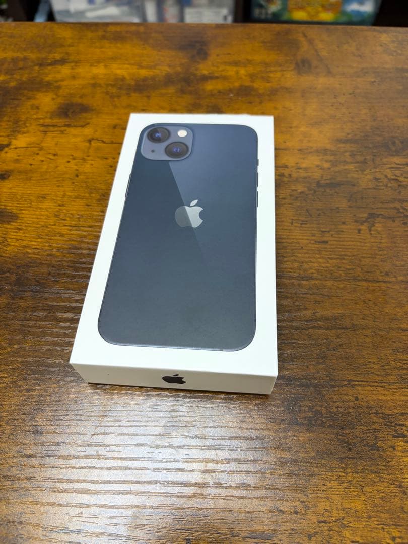 Apple iPhone 13 128GBミッドナイト　SIMフリー