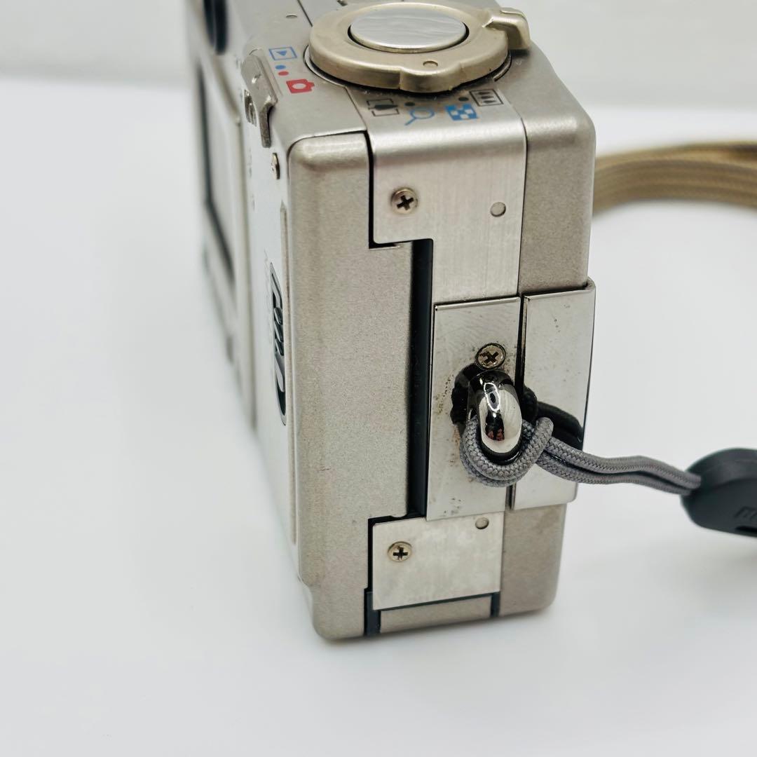 Canon IXY digital 200 オールドコンデジ