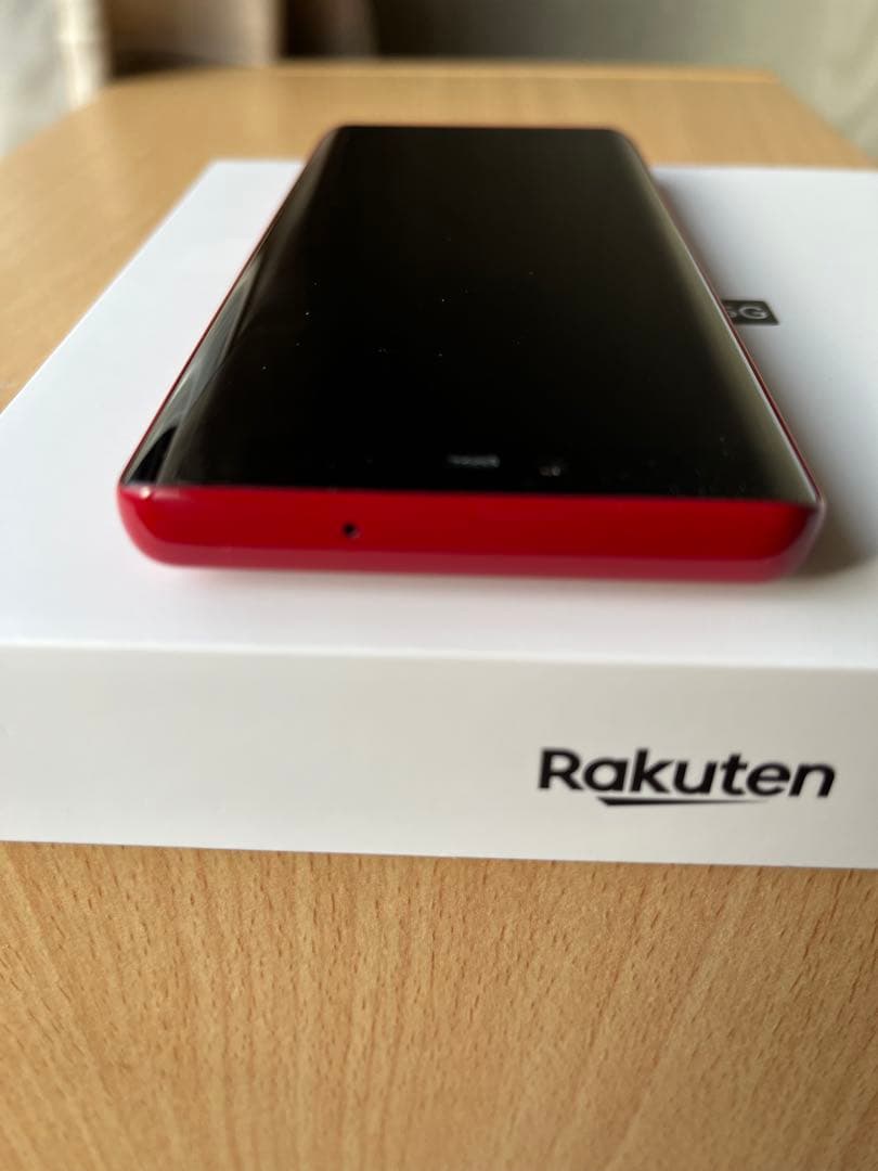 Rakuten Hand 5G レッド 楽天ハンド本体
