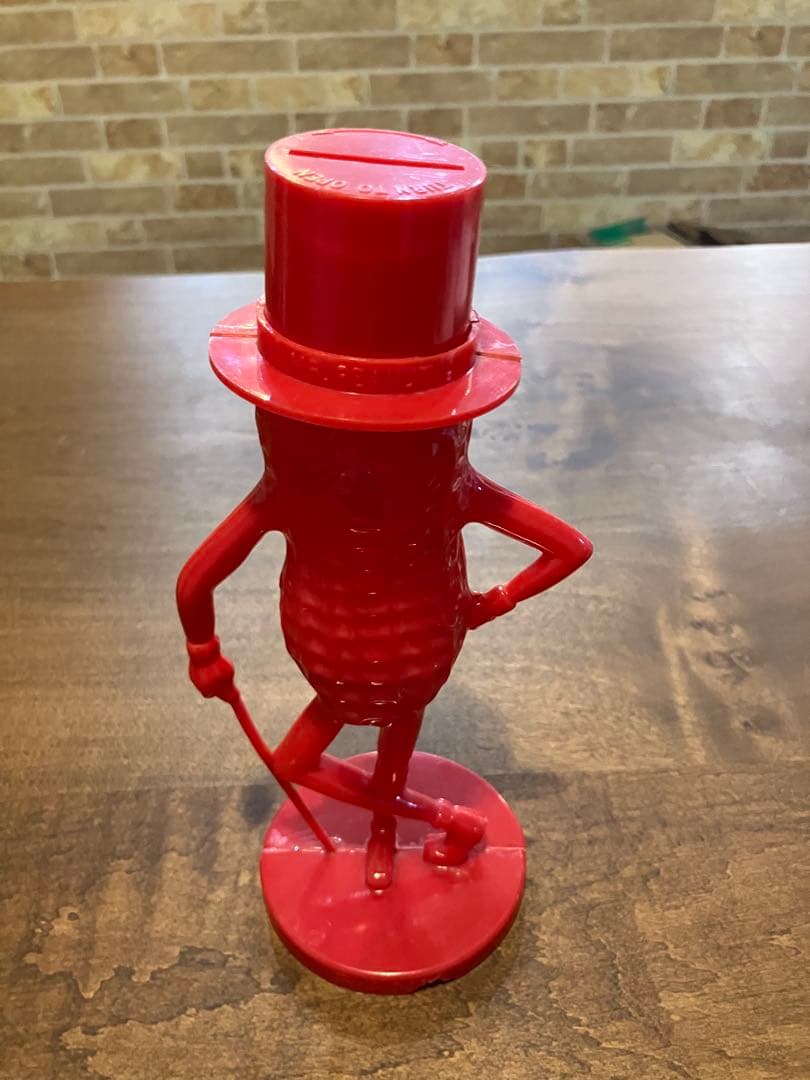 Mr. Peanut 貯金箱　7体セット