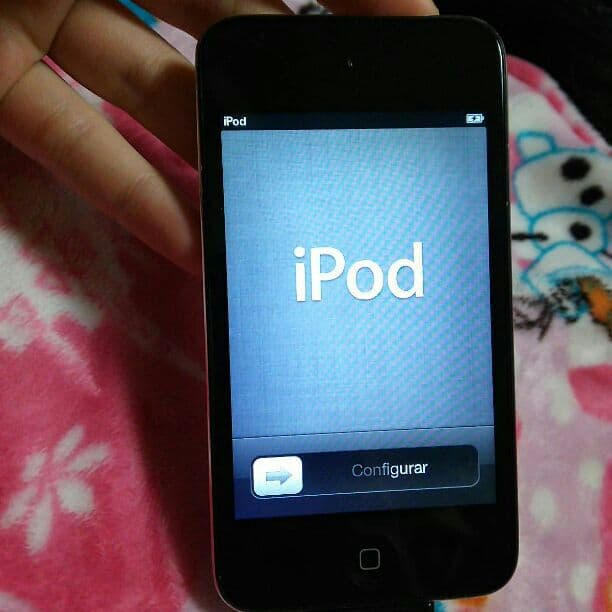 ポータブルプレーヤー iPod 8GB