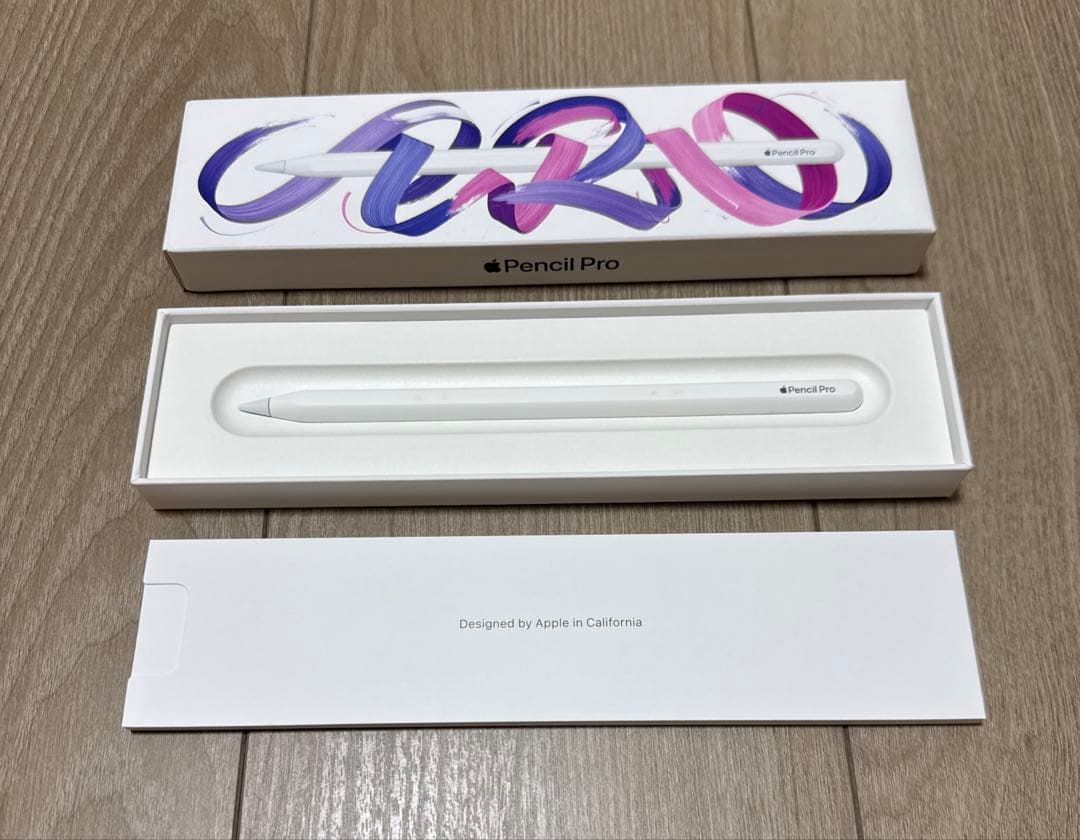 iPad Pro M4 本体とApple Pencil Proと純正カバーの3点