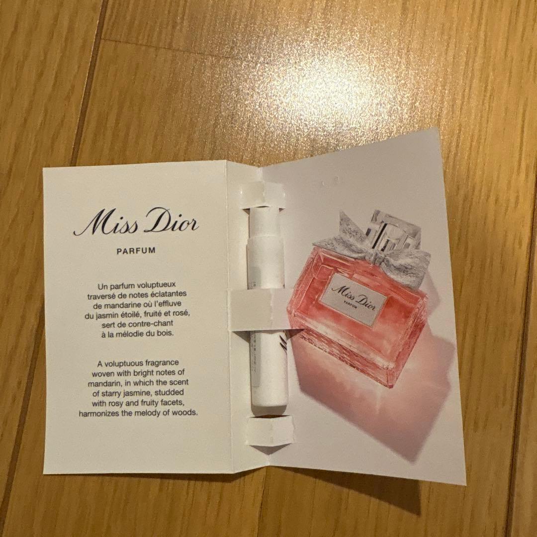 新品未使用DIOR FOREVER SKIN GLOW 1N 30ml