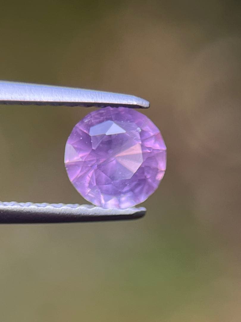 非加熱ピンクスピネルシルキー0.71ct Natural pink Spinel