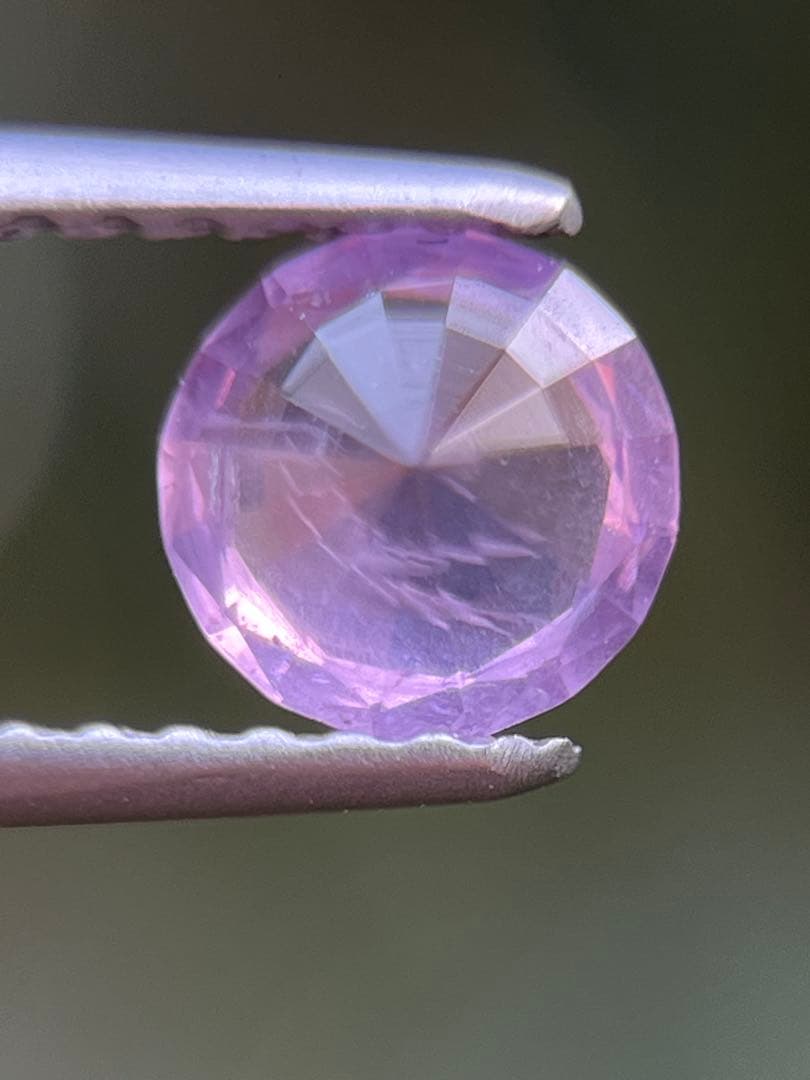 非加熱ピンクスピネルシルキー0.71ct Natural pink Spinel
