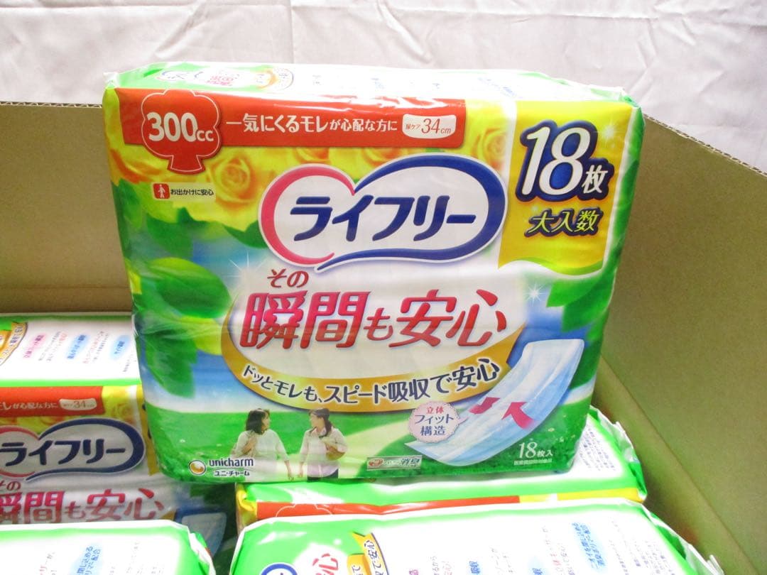 ライフリーその瞬間も安心女性用300cc長時間18枚×12袋 箱売M250124
