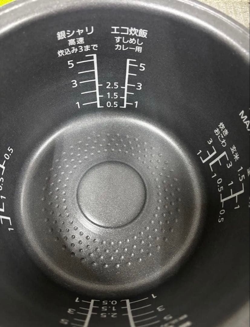 【中古】Panasonic SR-STS101炊飯器5.5合大火力おどり炊き